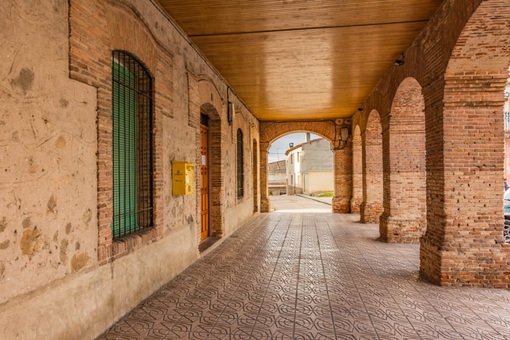 soportales ayuntamiento lastras de cuellar enrique del barrio1